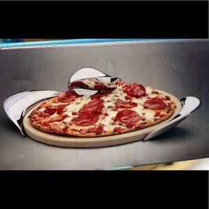 Nambe Pizza Serving set